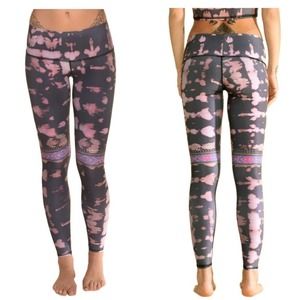 Teeki Cusco Rambler Goddess Yoga Capri Size Small